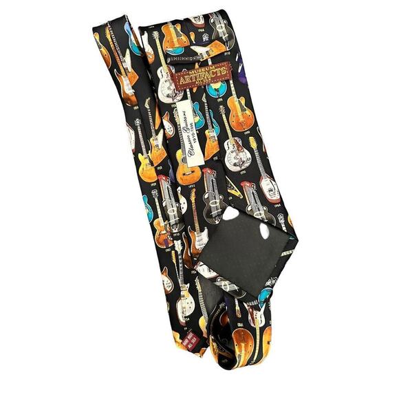 Vintage Museum Artifacts Classic Guitars 1910-1996 Silk Men’s Tie - Picture 4 of 9